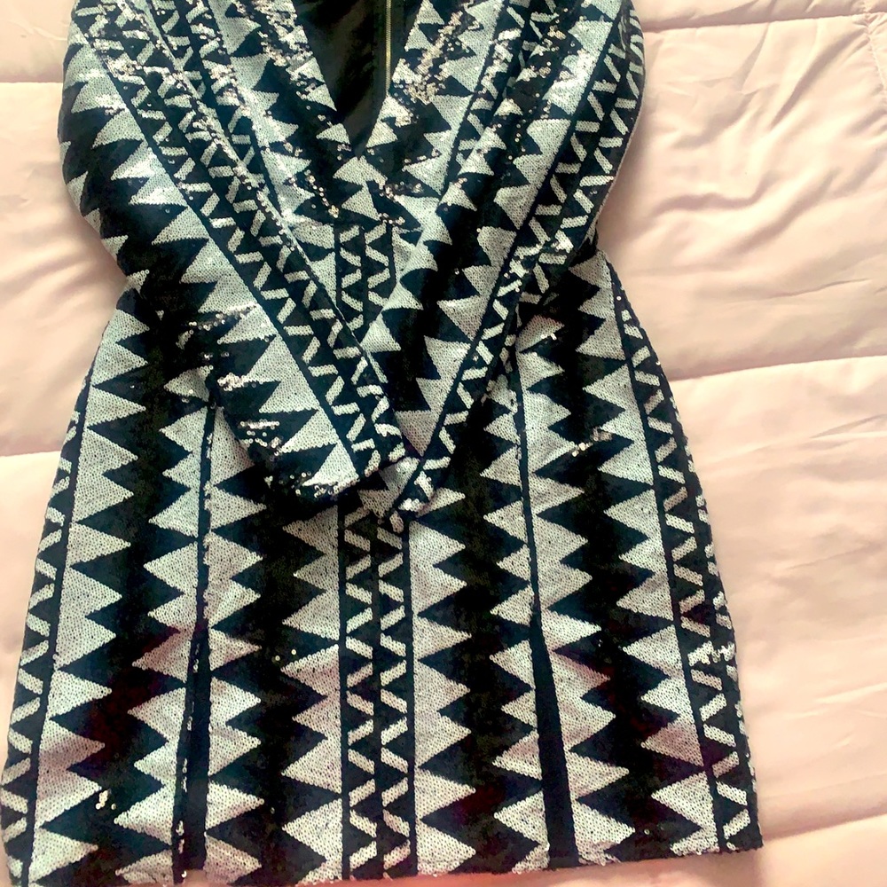 Size large sequin cocktail dress.